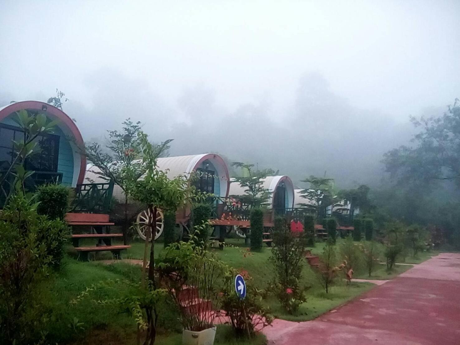 Farm Terrace Villa Kaengsopha Buitenkant foto